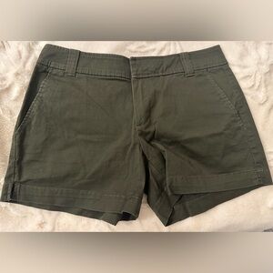 Women’s New York & Company Army Green Shorts Sz: 0